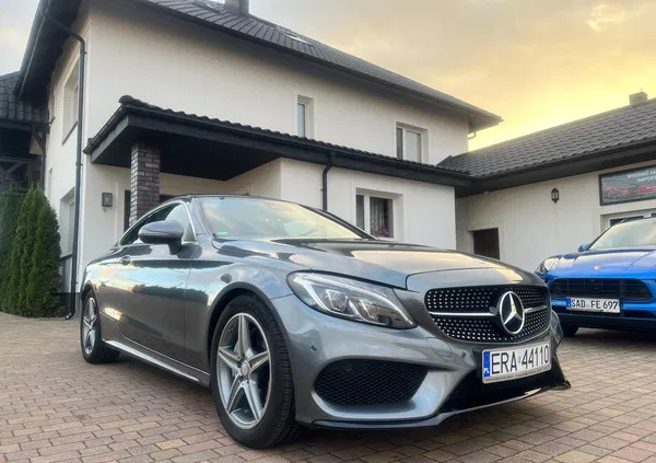 samochody osobowe Mercedes-Benz Klasa C cena 109000 przebieg: 155000, rok produkcji 2016 z Warszawa